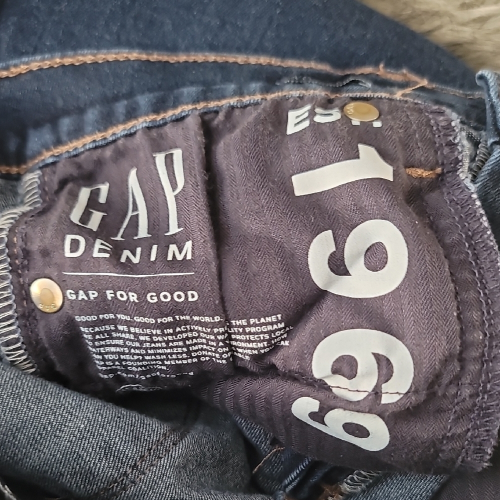 GAP Perfect Boot  Dark Blue Flare Women's Jeans - Picture 6 of 8